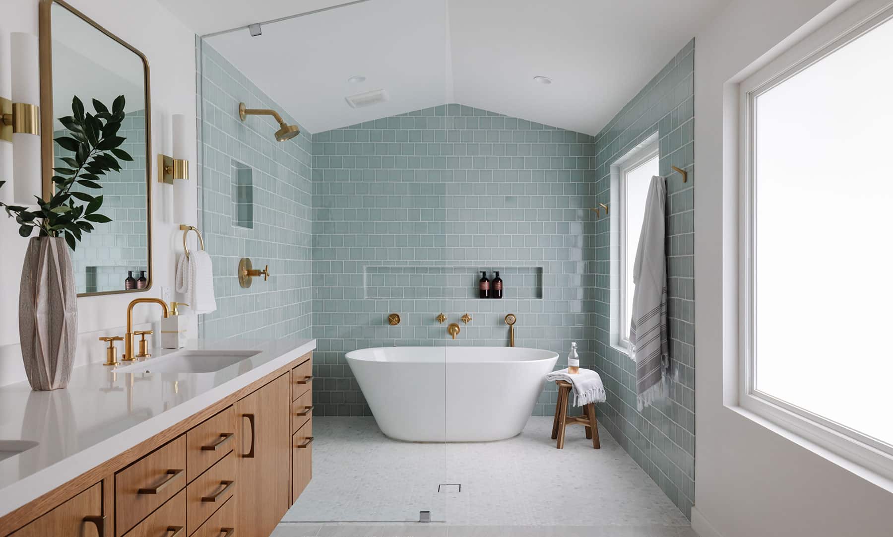 Bathrooms & Spas